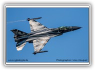 F-16_35